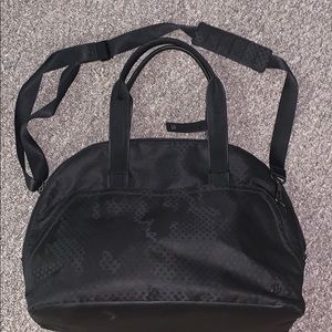 Lululemon duffle